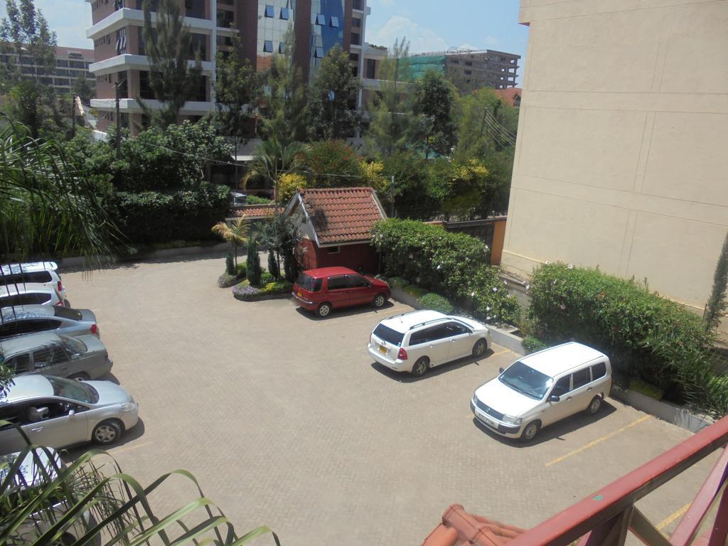 Leon Villas Guest House Nairobi Exterior photo